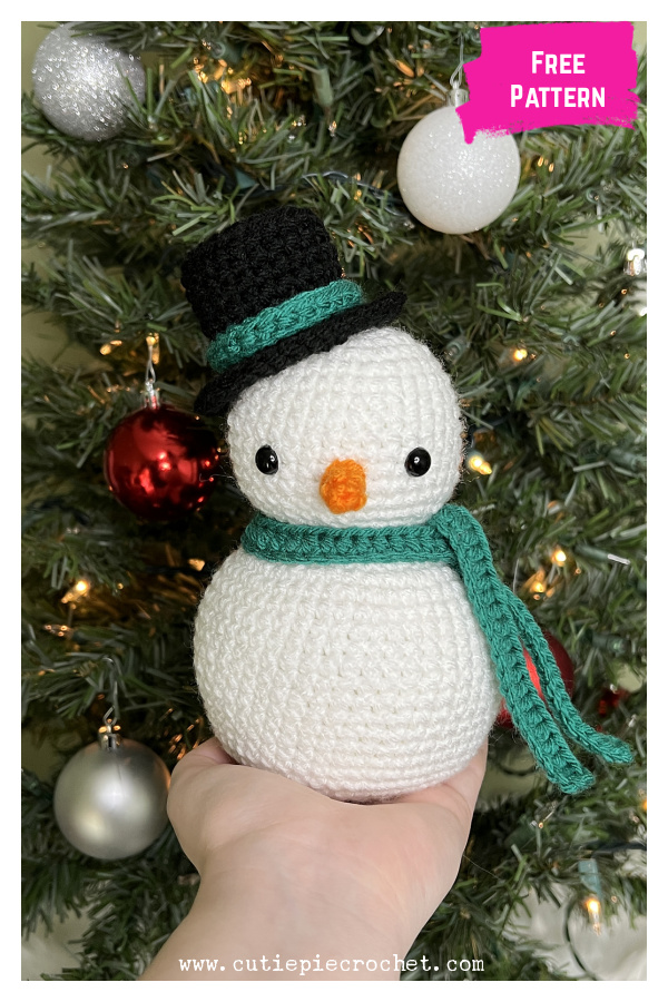 Snowman Plush Amigurumi Free Crochet Pattern